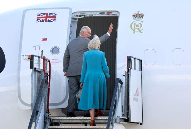 Le roi Charles III d'Angleterre et Camilla Parker Bowles, reine consort d'Angleterre, quittent Bordeaux après une visite officielle de trois jours en France