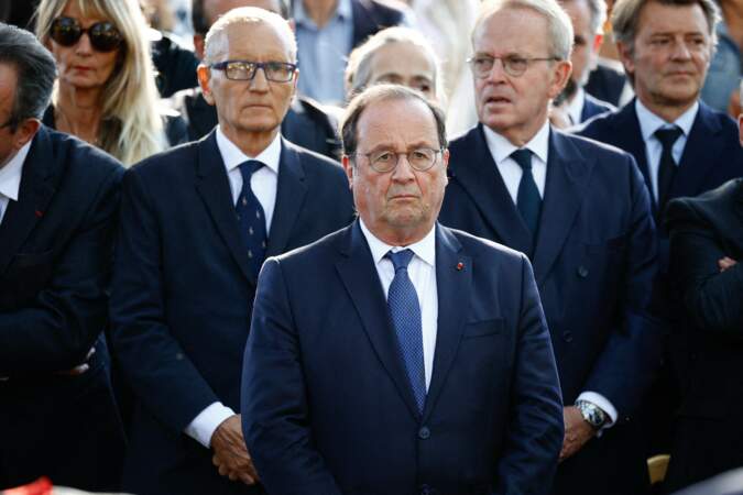 Francois Hollande aux obsèques de Jean-Pierre Elkabbach