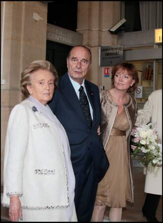 Claude Chirac vient en aide à sa mère comme elle l'a fait pour son père, Jacques Chirac