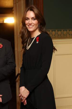 Catherine Kate Middleton, princesse de Galles assiste au Royal British Legion Festival of Remembrance au Royal Albert Hall à Londres