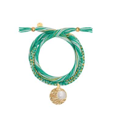 Bracelet charms multifils coton perles et médaille Maya et Pierre de Lune en plaqué or, L’ATELIER D’AMAYA, 99€