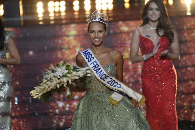 Indira Ampiot couronnée Miss France 2023, le samedi 17 décembre  à Chateauroux