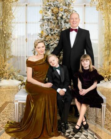 La photo de Noël officielle de la famille princière de Monaco