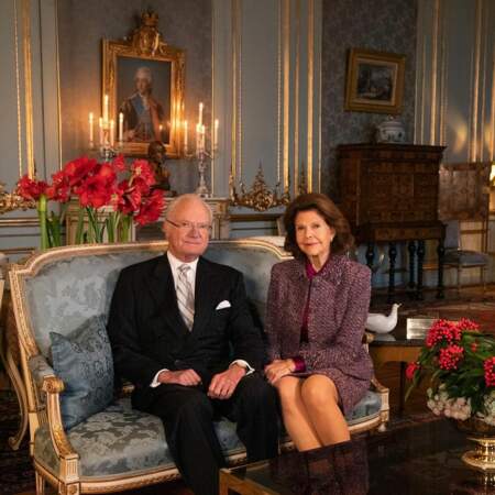 Le Roi Carl XVI Gustaf et son épouse Silvia de Suède ont souhaité un Joyeux Noël sur Instagram