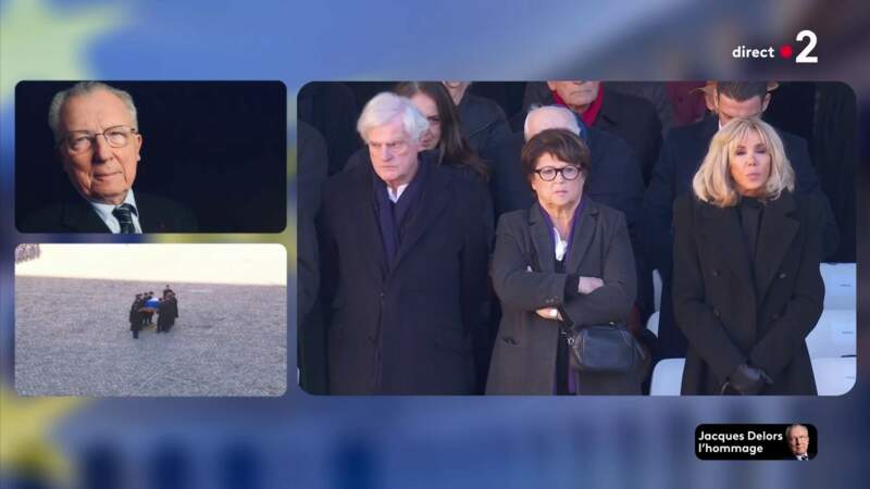 Martine Aubry, entourée de son mari Jean-Louis Brochen et de la Première dame Brigitte Macron, lors de l'hommage national à Jacques Delors, dans la cour d’honneur de l’Hôtel national des Invalides, à Paris, le 5 janvier 2024.
