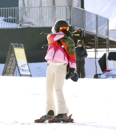 Kate Hudson et Danny Fujikawa ont dévalé les pistes de ski à Aspen