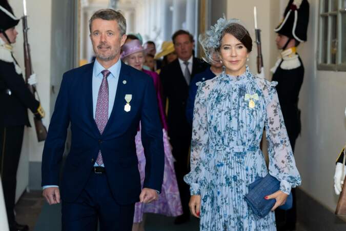 Le prince Frederik et la princesse Mary de Danemark au Te Deum en l'Eglise du château de Stockholm dans le cadre des célébrations du 50e anniversaire du trône du roi de Suède.