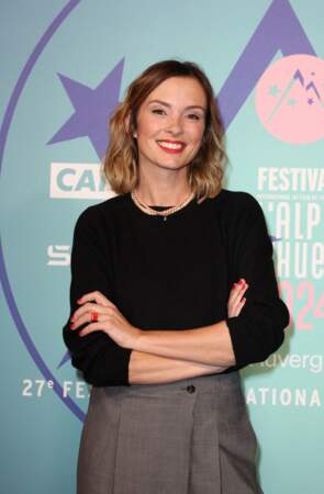 Isabelle Ithurburu à son arrivée lors de la cérémonie d'ouverture du 27ème Festival International du Film de Comédie de l'Alpe d'Huez le 15 janvier 2024.