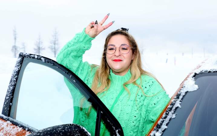Marilou Berry sur le circuit sur glace Skoda lors du 27ème Festival International du Film de Comédie de l'Alpe d'Huez le 19 janvier 2024.