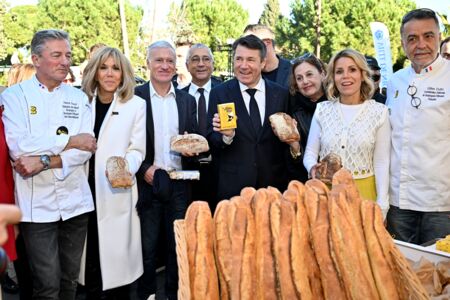 Brigitte Macron, Didier Deschamps ont retrouvé le maire de Nice, Christian Estrosi et son épouse, Laura Tenoudji, lors de la clôture de l’édition 2024 de la 35ᵉ Opération Pièces Jaunes, à Nice, ce vendredi 2 févier. 