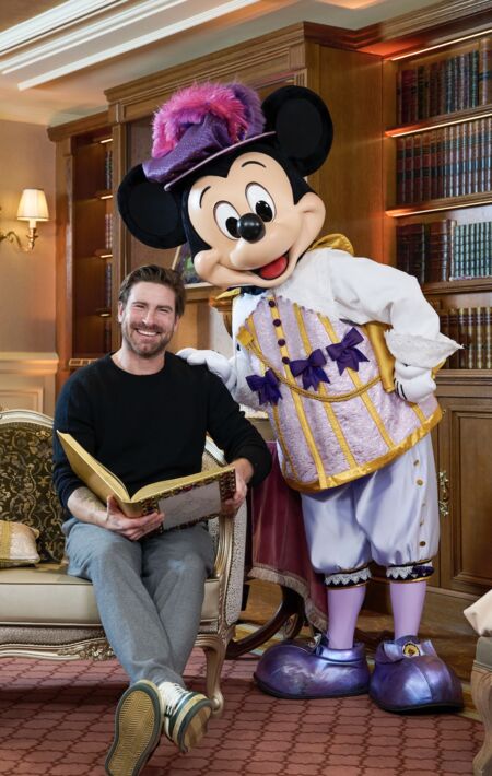Kevin Janssen lors de la réouverture du Disneyland Hotel, samedi 3 février 2024