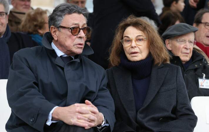 La photographe française Bettina Rheims et son mari l'avocat français Jean-Michel Darrois ont également été conviés