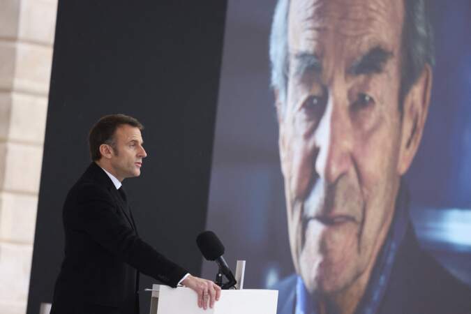 Emmanuel Macron a présidé l'hommage national à Robert Badinter.