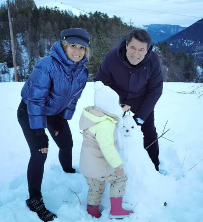 Christian Estrosi et Laura Tenoudji au ski avec leur fille