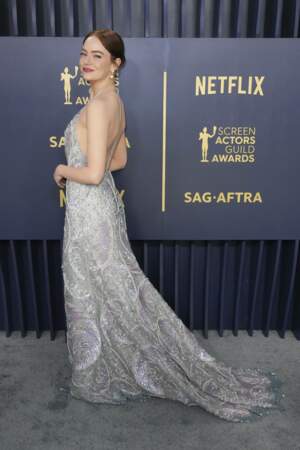 Emma Stone en Louis Vuitton aux SAG Awards à Los Angeles le 24 février 2024
