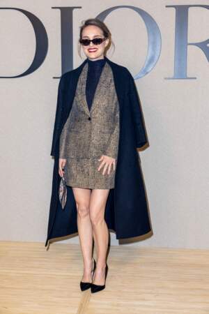 Natalie Portman au défilé Christian Dior mode femme automne / hiver 2024-2025 lors de la Fashion Week de Paris (PFW) au jardin des Tuileries