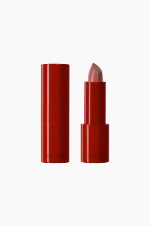 Rouge à lèvres satiné Icone Satin, H&M Beauty, 12,99€ dans une sélection de magasins et sur hm.com