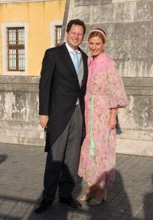 Georg Friedrich, prince de Prusse sa femme Sophie, lors du mariage de Maria Francisca de Bragança et Duarte de Sousa Araújo à la basilique Mafra, au Portugal, le 7 octobre 2023. 