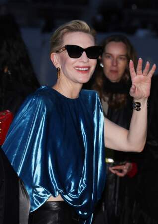 Cate Blanchett arrive au défilé de mode Louis Vuitton collection femme automne/hiver 2024-2025 au Louvre à Paris (PFW)