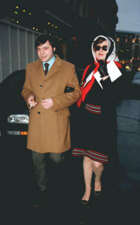 Valérie Lemercier et Bertrand Burgalat aux collections haute couture, en 1996