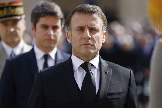 Emmanuel Macron rend un dernier hommage à Philippe de Gaulle