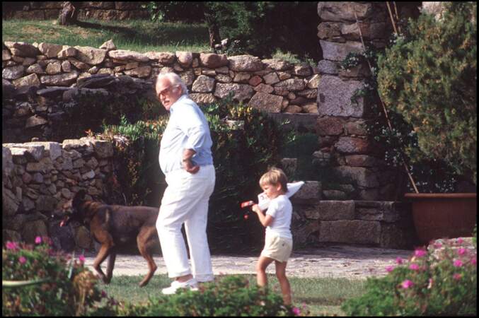 Le prince Rainier accompagné de son petit-fils Andrea
