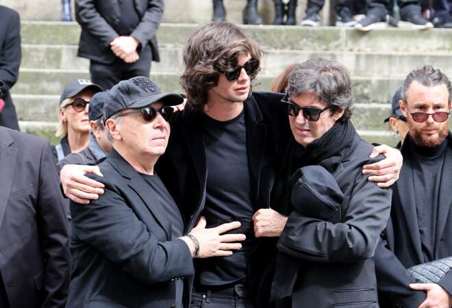 Diego Le Fur aux obsèques de son père Jean-Yves Le Fur en l'église Saint-Roch à Paris le 6 avril 2024