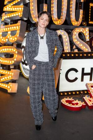Kristen Stewart au défilé Chanel Collection Croisière 2024 à Los Angeles