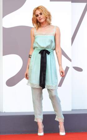 Kristen Stewart à la première du film "Spencer" lors du festival international du film de Venise (La Mostra)