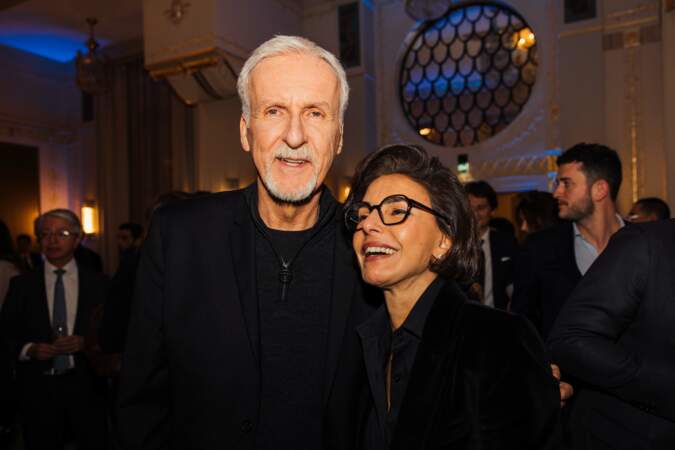 James Cameron et Rachida Dadi complices lors d'un dîner à l'Hôtel Lutetia de Paris, le 3 avril 2024