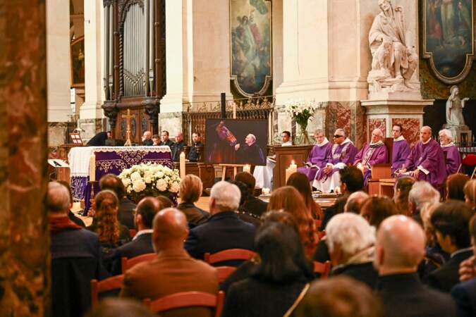 La cérémonie des obsèques de Alexis Gruss en l'Église Saint-Roch à Paris le 11 avril 2024.