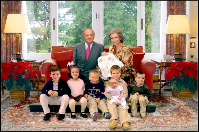 La reine Sofia d'Espagne avec ses petits-enfants 