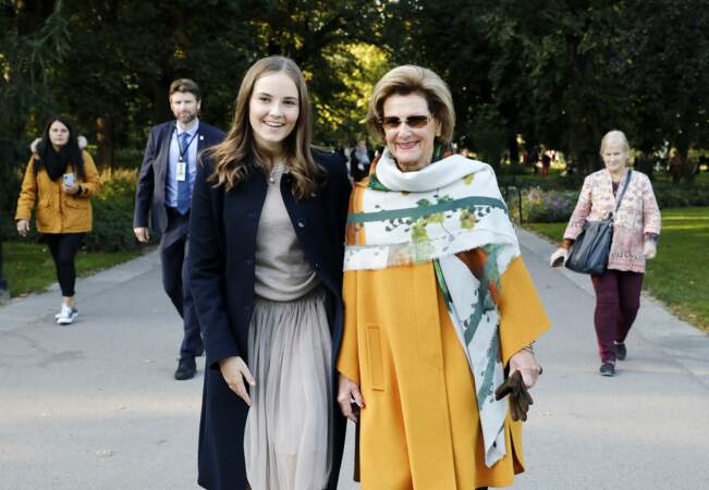 La reine Sonja et la princesse Ingrid Alexandra