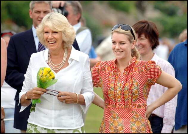 Camilla Parker Bowles et sa fille Laura visite “The Bowood dog show” à Wiltshire, en juillet 2006