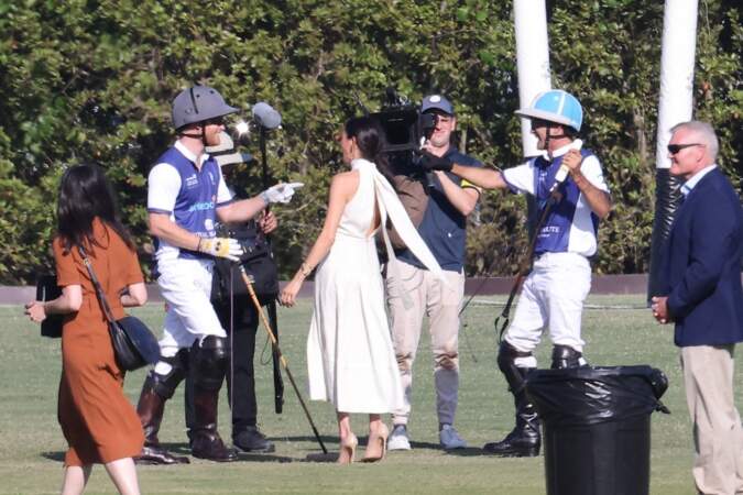 Le prince Harry participe au Royal Salute Polo Challenge le 12 avril 2024, Meghan Markle est venue le soutenir
