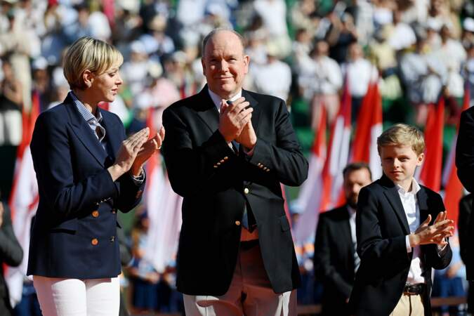 Charlene et Albert de Monaco avec leurs fils Jacques à la finale de tennis