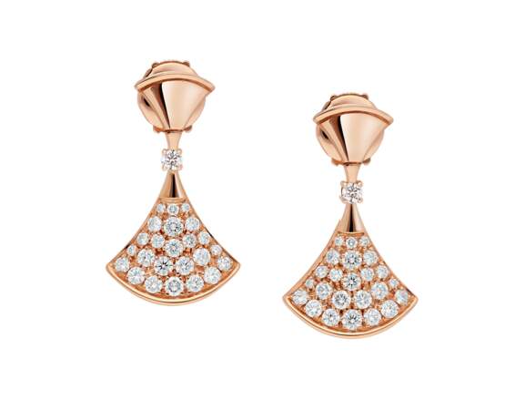 Bulgari - Boucles d’oreilles Divas’ Dream en or rose serti de diamants tailles brillants - prix sur demande.