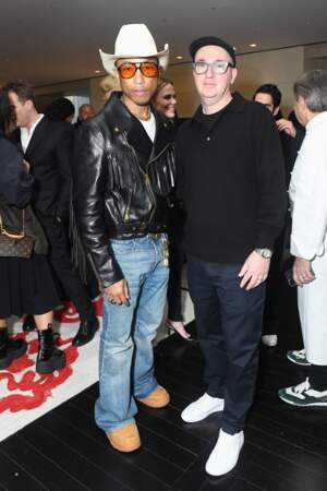 Pharrell Williams et Kaws