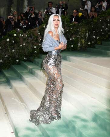 Kim Kardashian sur le tapis rouge du Met Gala 2024