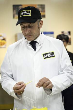 Emmanuel Macron a visité une usine de frites dans la Marne le 13 mai 2024 et il a goûté les fameuses pommes de terre.