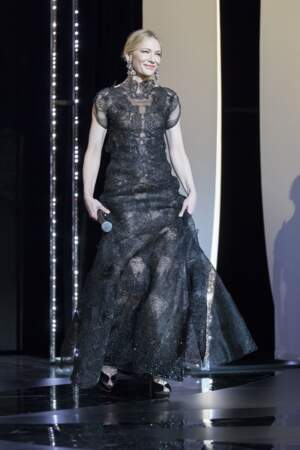 Cannes 2018 : Cate Blanchett en robe noire toute en dentelle 