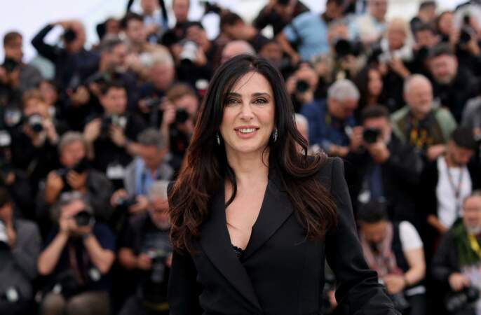 Nadine Labaki au photocall de Jury lors du 77ème Festival International du Film de Cannes au Palais des Festivals à Cannes, France, le 14 mai 2024