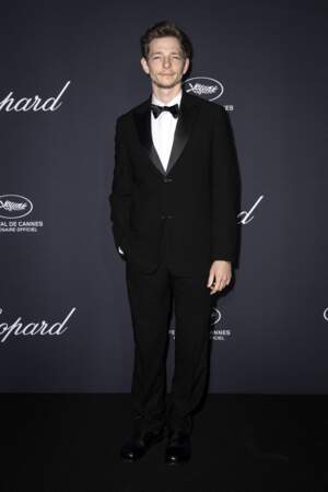 Mike Faist assiste au dîner Chopard organisé dans le cadre du Festival de Cannes, le 17 mai 2024