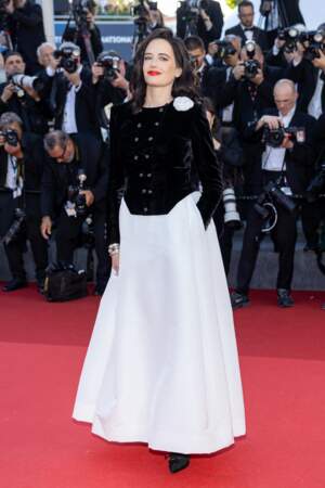 Eva Green sur le tapis rouge du film Emilia Pérez au Festival de Cannes, le 18 mai 2024