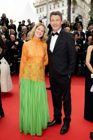 Julia Minkowski et son mari Benjamin Griveaux à la montée des marches du film « The Apprentice » lors du 77ème Festival International du Film de Cannes