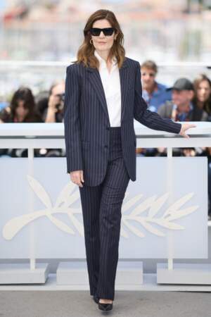Chiara Mastroianni incarne le chic à la française en smoking au Festival de Cannes, le 22 mai 2024