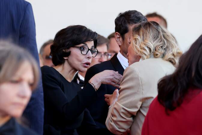 Rachida Dati et Julie Gayet en haut des marches de Cannes