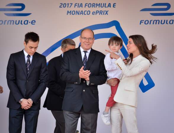 Le jeune garçon avait été aperçu aux côtés du prince Albert II, mais aussi de Louis Ducruet, le 13 mai 2017.