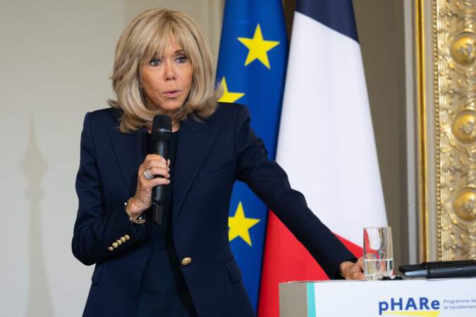 Brigitte Macron - Remise des prix "Non au Harcèlement 2024" au palais de l'Elysée à Paris. Le 29 mai 2024