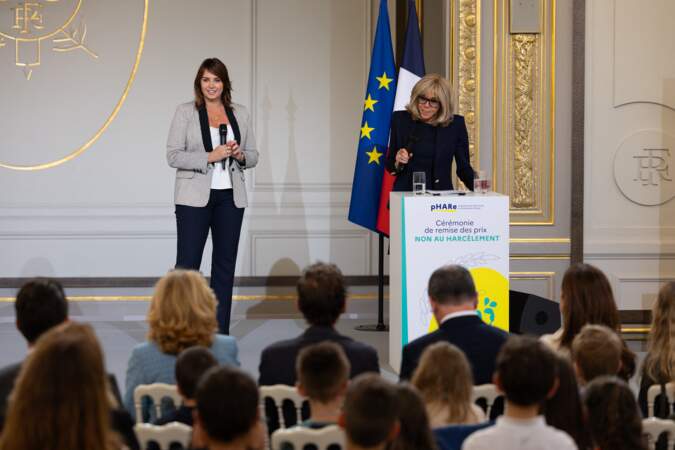 Brigitte Macron et Julia Vignali - Remise des prix "Non au Harcèlement 2024" au palais de l'Elysée à Paris